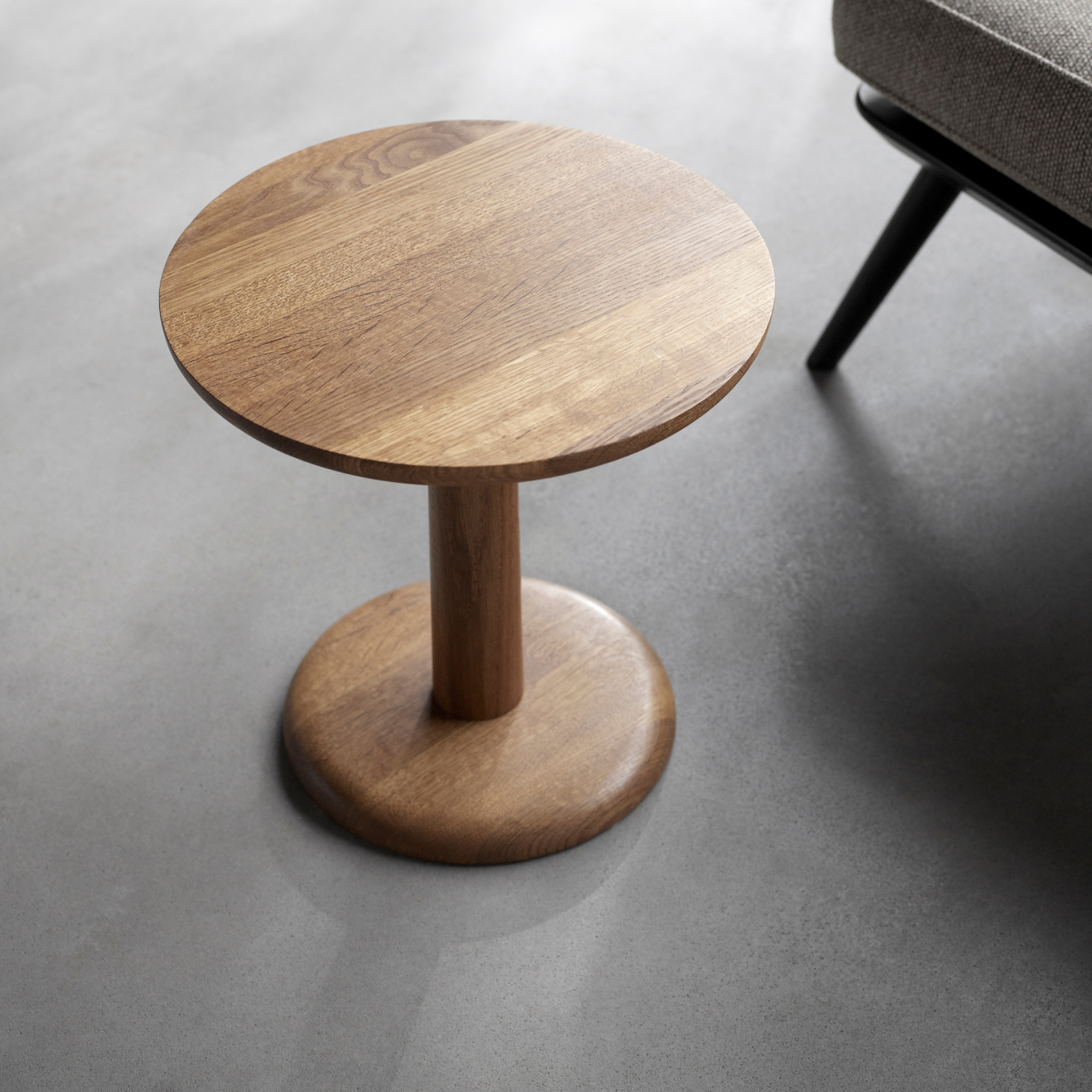 Pon Side Table